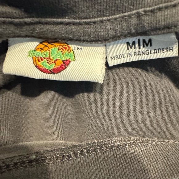 Space jams Looney Tunes T-Shirt with Taz Graphic - Picture 5 of 9